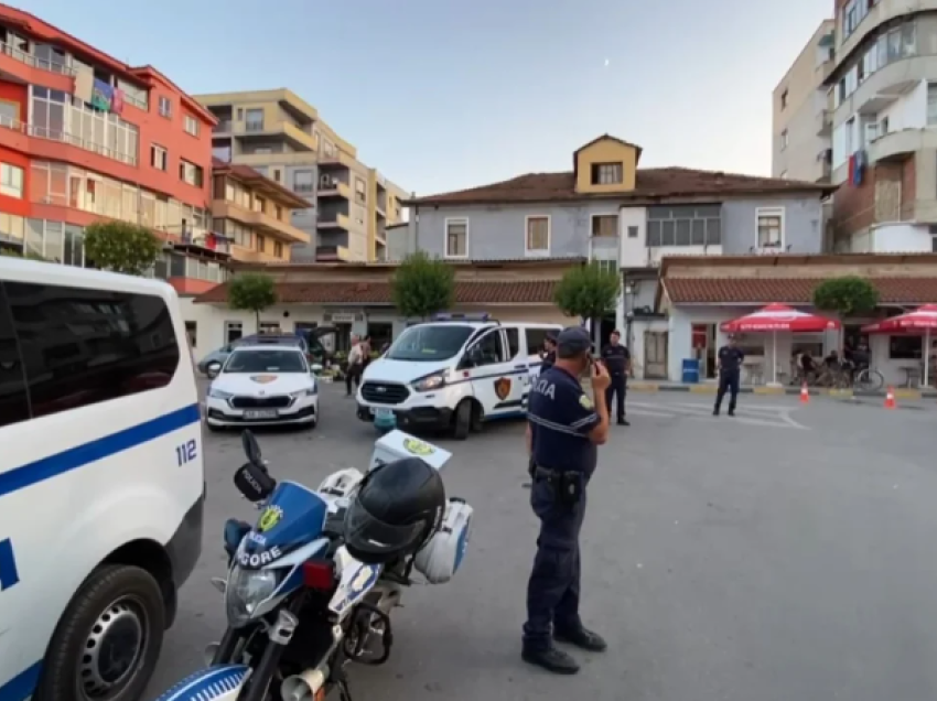 Dy vëllezërit godasin njëri-tjetrin për një gardh në Tiranë, arrestohen nga policia