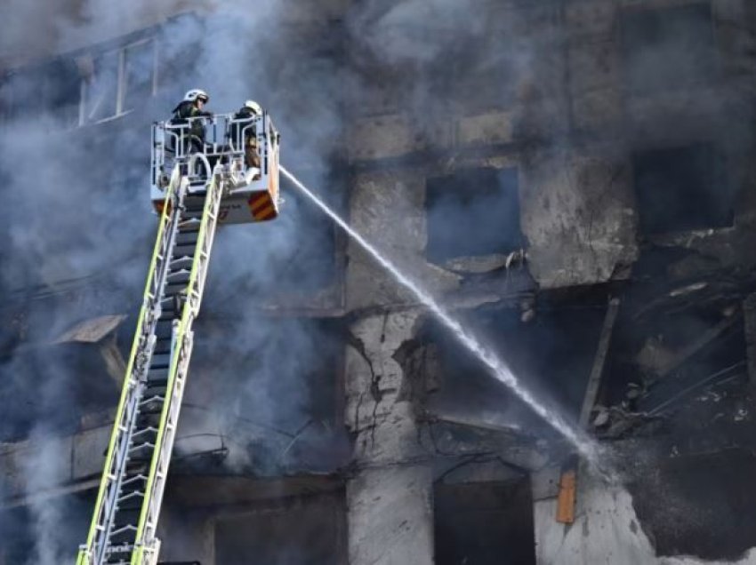 Moska dhe Kievi shkëmbejnë sulme me dronë dhe raketa