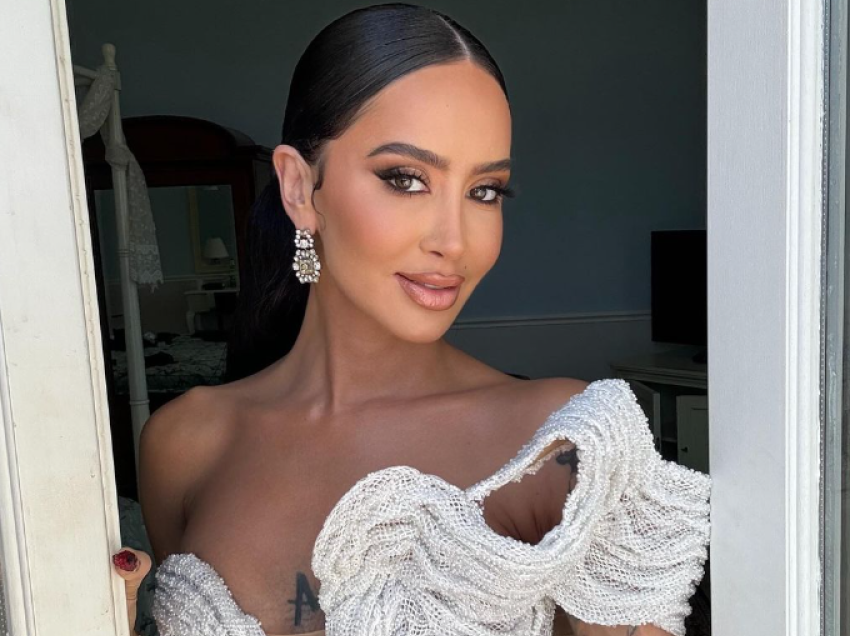 Dafina Zeqiri i gëzohet dashurisë dhe mbështetjes që merr nga fansat