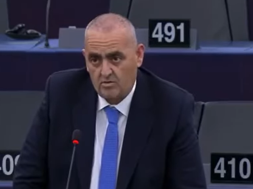 Pas lirimit nga burgu, Fredi Beleri kritikon Ramën si eurodeputet në Strasburg