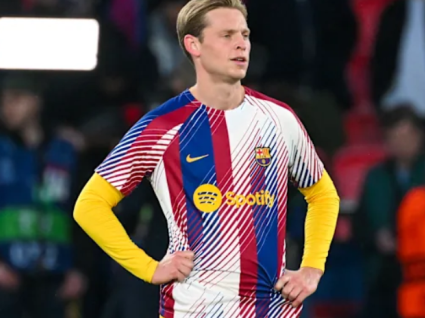 Frenkie De Jong rikthehet në stërvitje