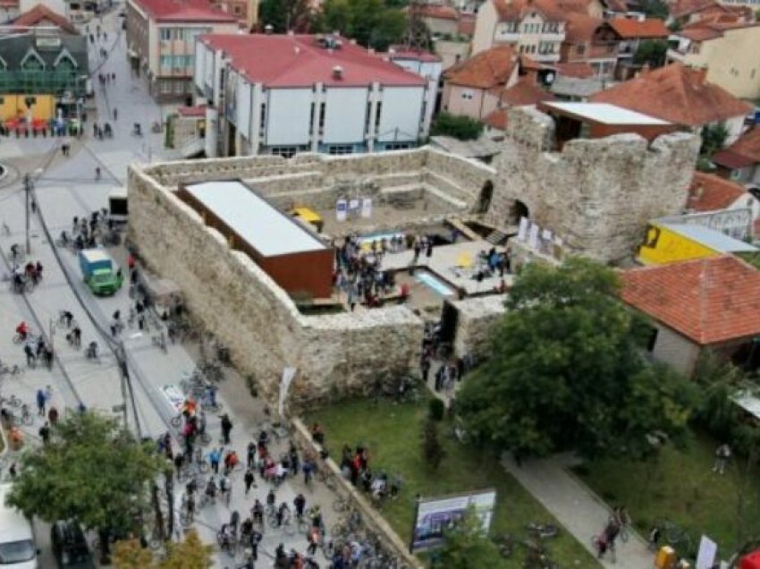 Komuna njofton se nesër rruga “Drenica” në Vushtrri do të jetë e mbyllur për qarkullim, shkak asfaltimi i saj