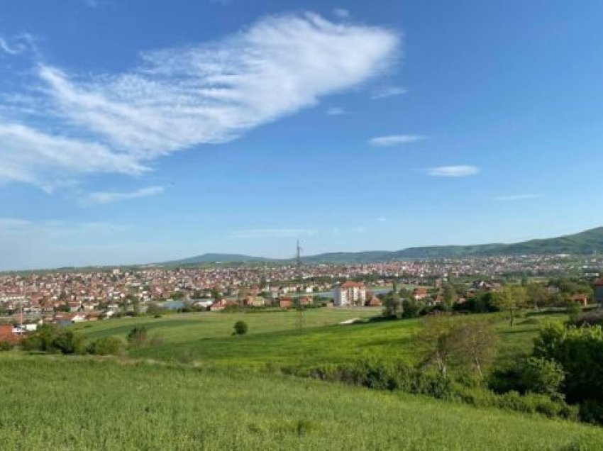 Suhodolli, fshati i Mitrovicës që u përmend në Bruksel si kusht për hapjen e urës së Ibrit, si është puna e tij