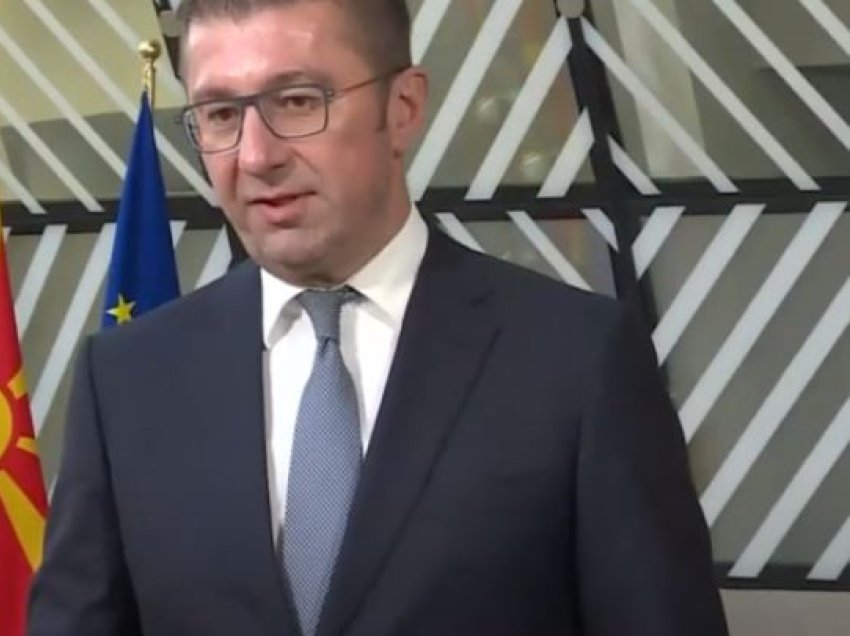 Mickoski: Të kemi kujdes dhe mos biem në grackën e fushatës parazgjedhore në Bullgari