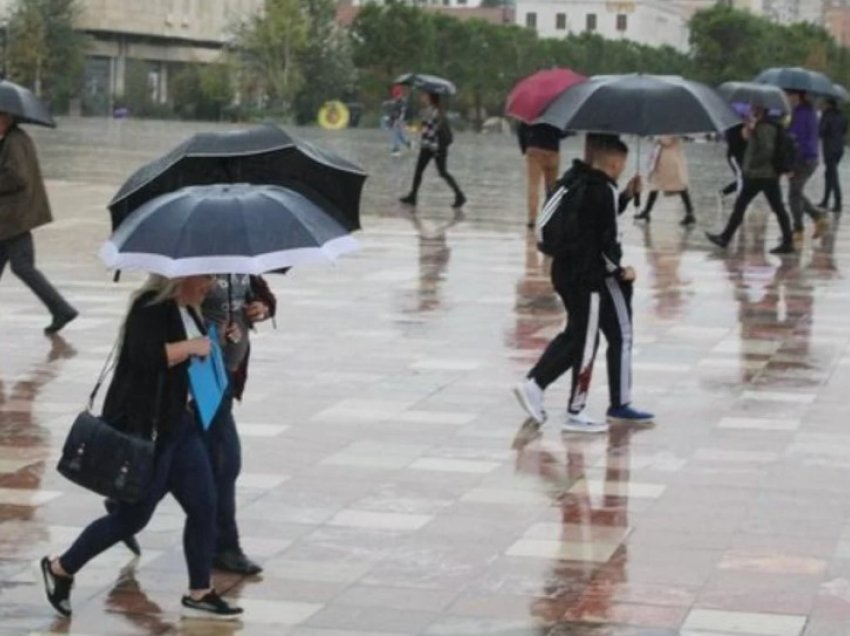 Vranësira dhe reshje shiu në mesditë, si parashikohet moti për këtë të shtunë