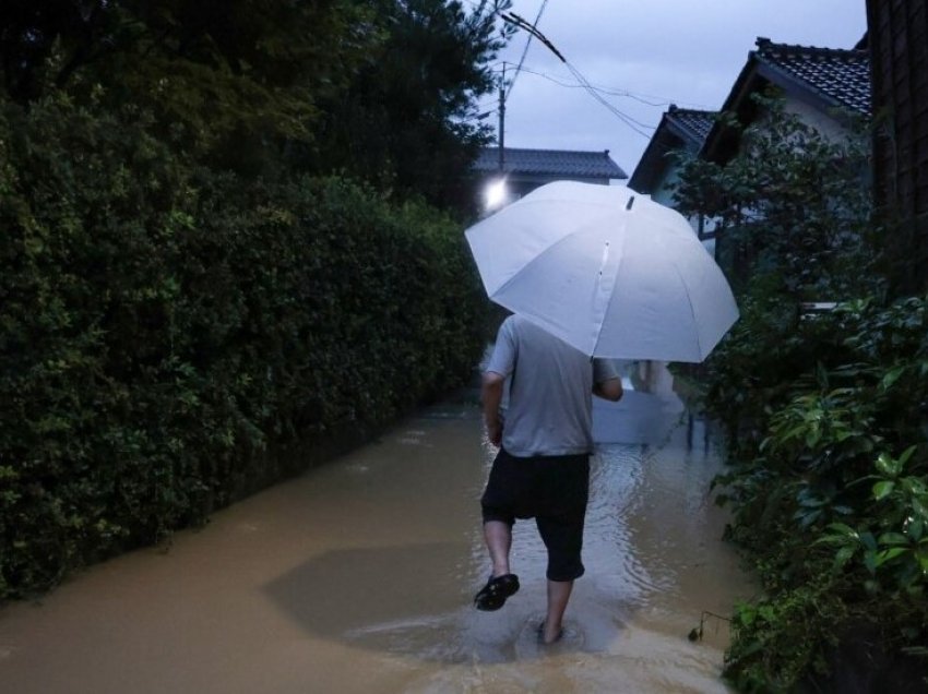 Vërshime “të paprecedenta” në Japoni: Një i vdekur, disa të zhdukur