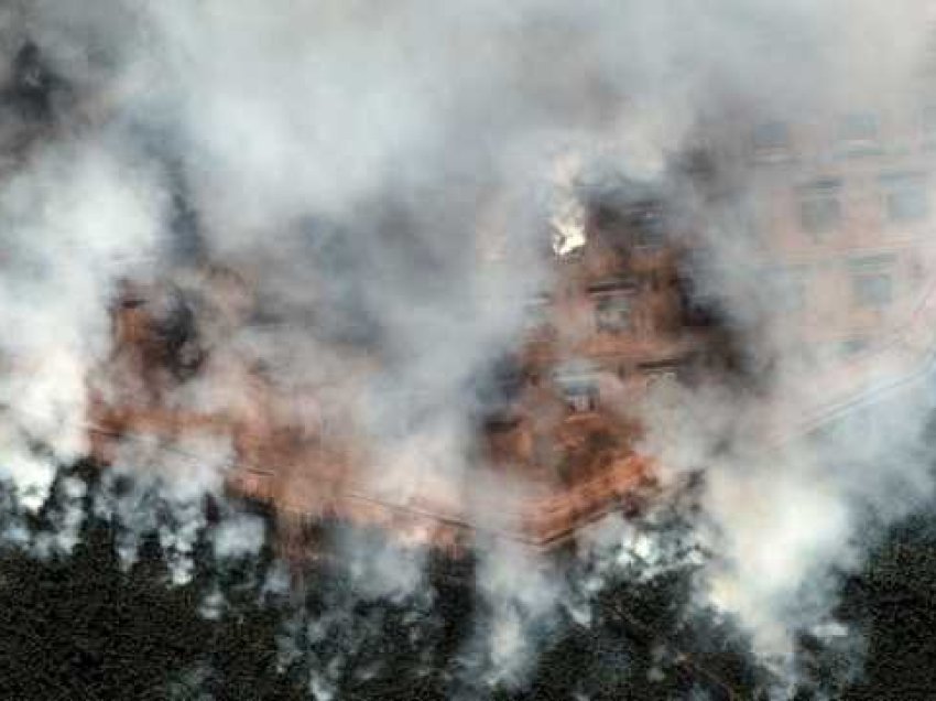 Pamjet satelitore tregojnë pasojat e sulmit shkatërrues me dronë në Rusi