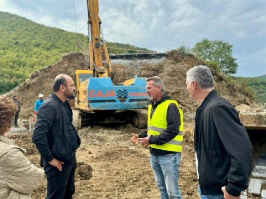 Hysen Durmishi lajmërohet me detaje për punimet në Badovc, ura ende askund