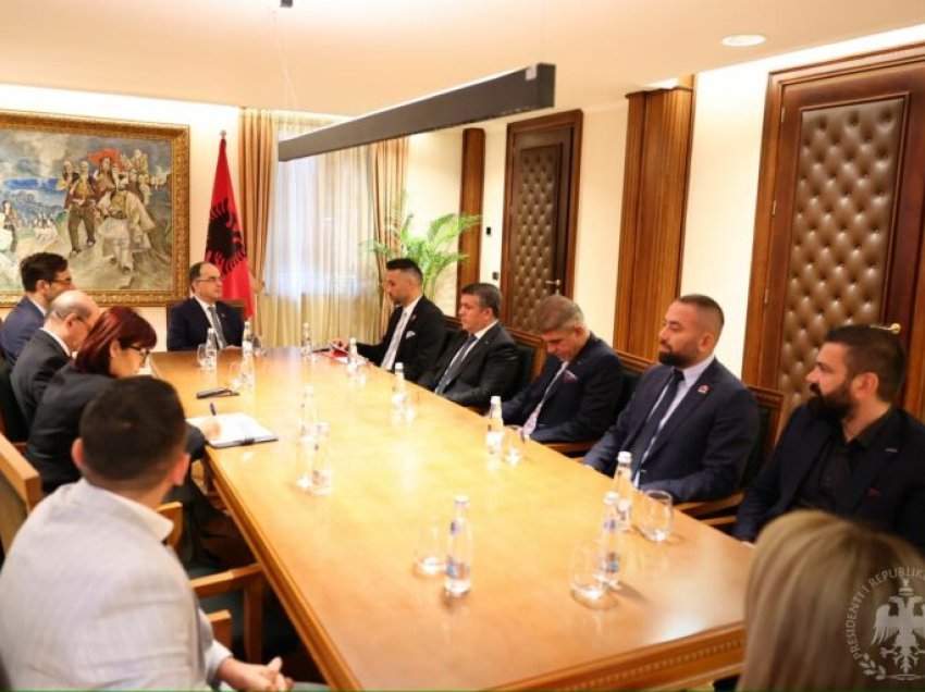 Presidenti Begaj mikpret përfaqësues të MUSIAD Albania: Turqia, vend mik dhe aleat i Shqipërisë