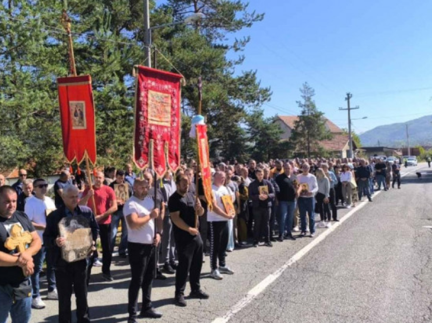 Protestojnë serbët në Zubin Potok, kjo është arsyeja