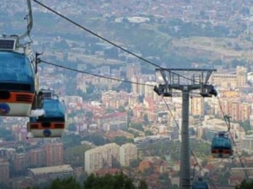 Teleferiku në Vodno nuk punon për shkak të erës së fortë