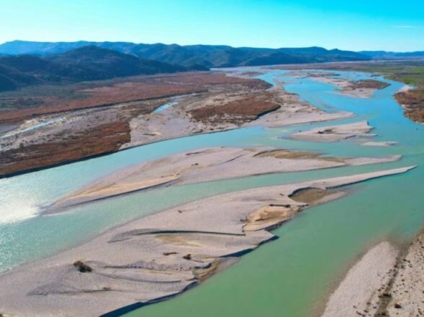 Shqipëria dorëzon në UNESCO kërkesën për përfshirjen e Lumit Vjosa në pasuritë natyrore botërore