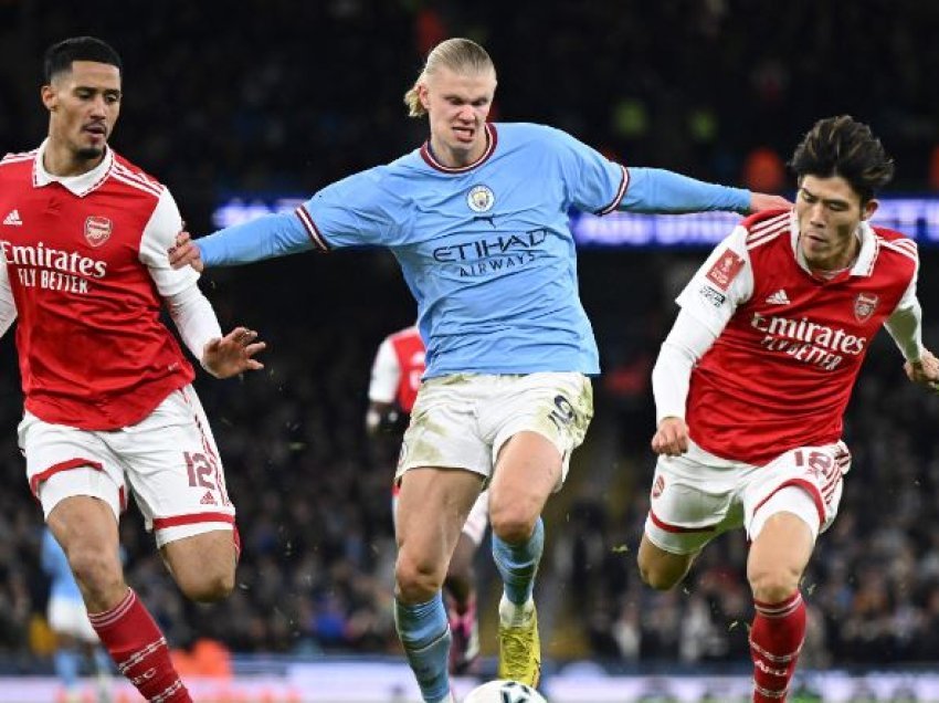 “Emirates Stadium” arena ku do të përballen sot Arsenal dhe Manchester City