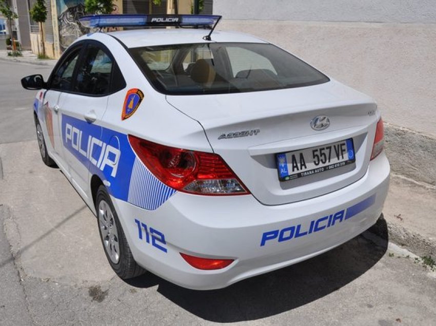 Shiste kokainë në dyqanin e tij, policia arreston të riun në Shkodër