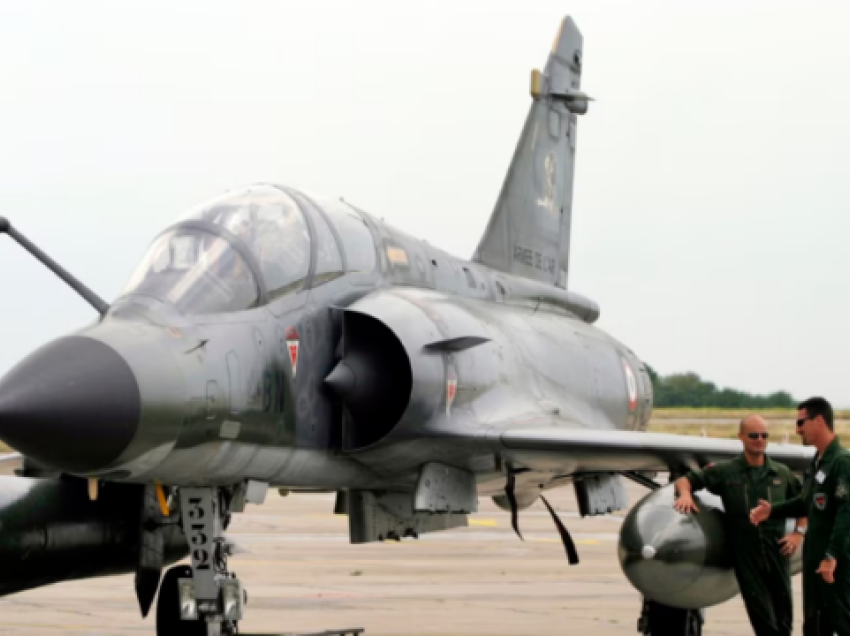 Ukraina i pranon avionët e parë luftarakë francezë, Mirage 2000