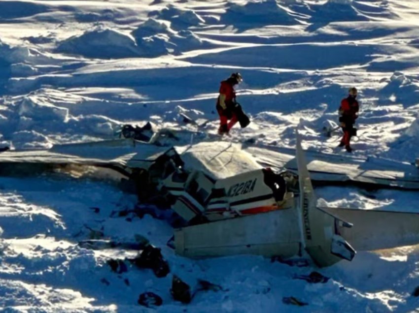 10 të vdekur pas rrëzimit të avionit në Alaska