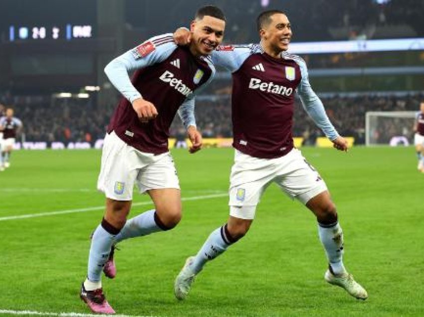 Aston Villa kalon tutje në FA Cup, mposhtë Tottenhamin