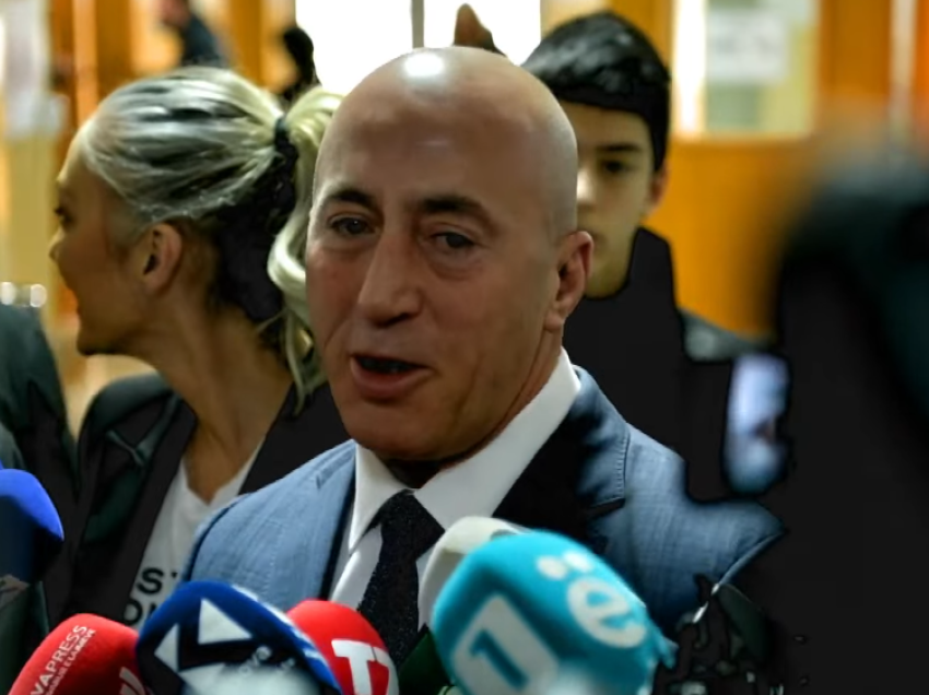 Voton Ramush Haradinaj – dy fëmijët e tij hodhën votën për herë të parë