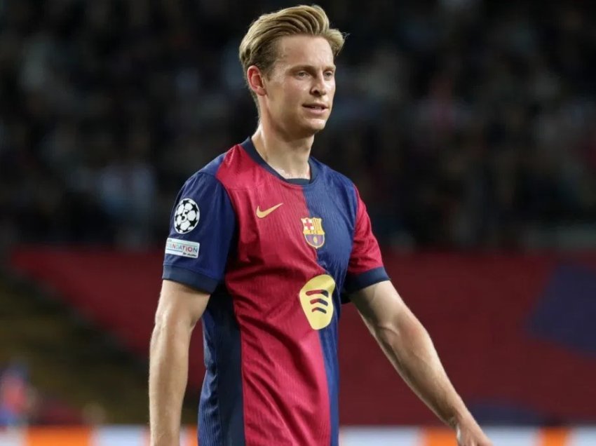 Barcelona ia lejon Frenkie De Jong largimin në verë