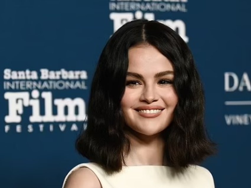 Selena Gomez shkëlqen në paraqitjen e fundit, vëmendje merr unaza e saj 1 milion dollarëshe