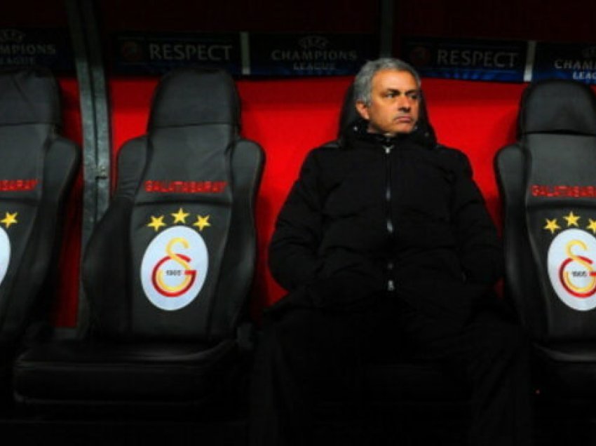 Jose Mourinho s’i ndalë akuzat ndaj Galatasarayt