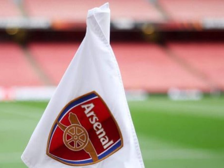 Arsenal kërkon një lojtar të lirë për sulmin