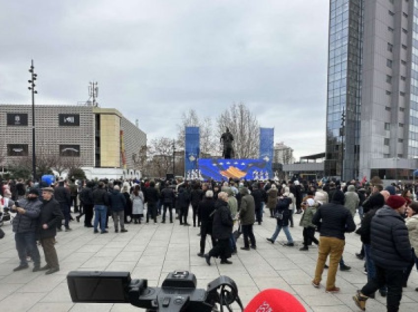 Pavarësia, numër i vogël i qytetarëve në koncertin festiv në kryeqytet