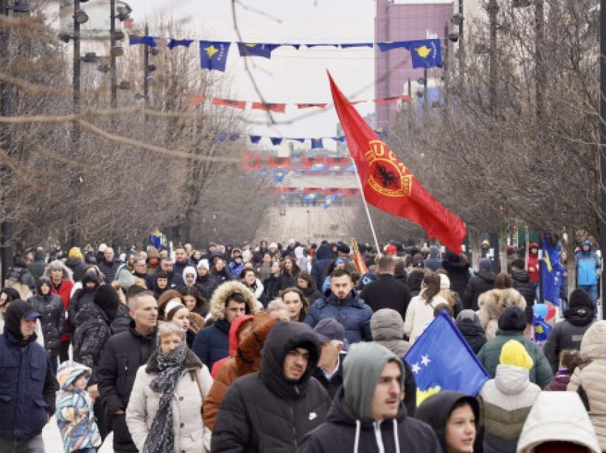 ​Sa ka arritur Kosova këto 17 vite, flasin qytetarët