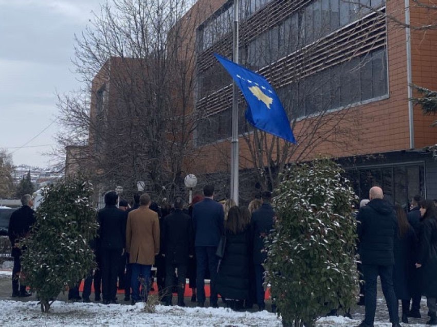 ​Ngritja solemne e flamurit të Kosovës