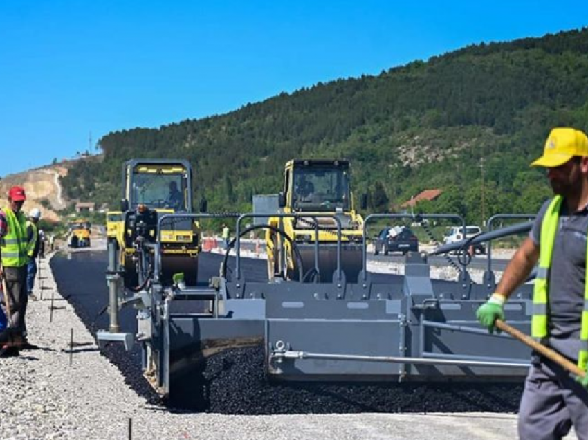 Nikolloski: Autostrada Ohër-Kërçovë do të jetë gati deri në fund të vitit të ardhshëm