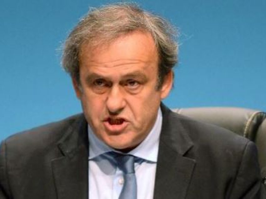 Platini: Blater dhe Infantino nuk dinë të godasin topin