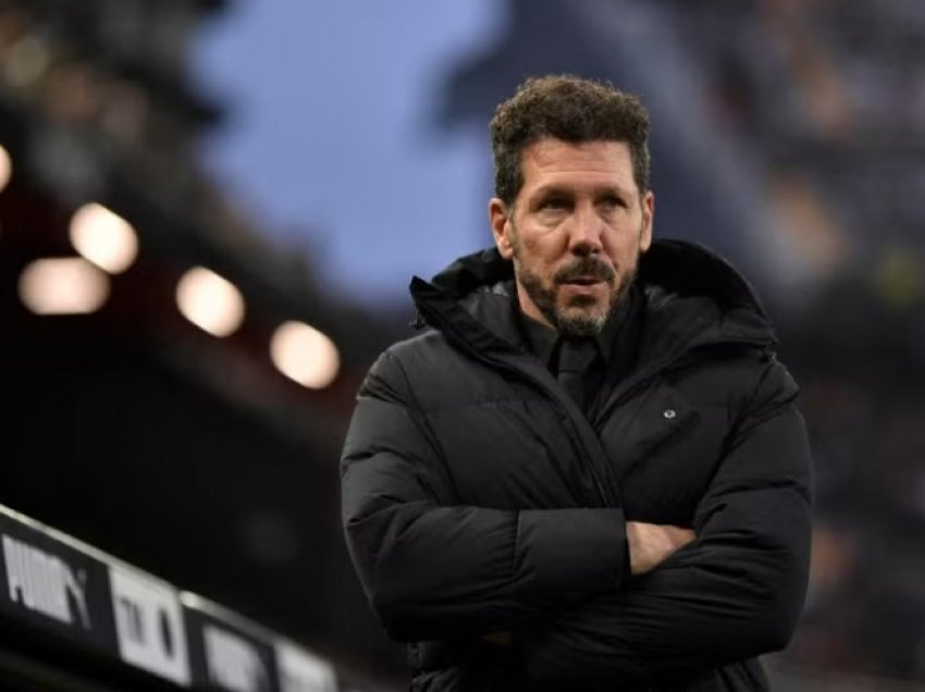 Simeone kërkon përqendrim për ndeshjet me Barçën e Realin