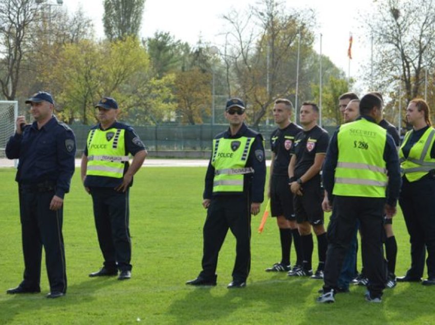 Një shqiptar do ta ndajë drejtësinë në ndeshjen e kupës, Vardari - Sileksi