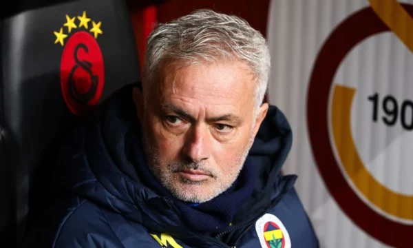 Galatasaray e padit Jose Mourinhon në UEFA për deklaratë raciste 