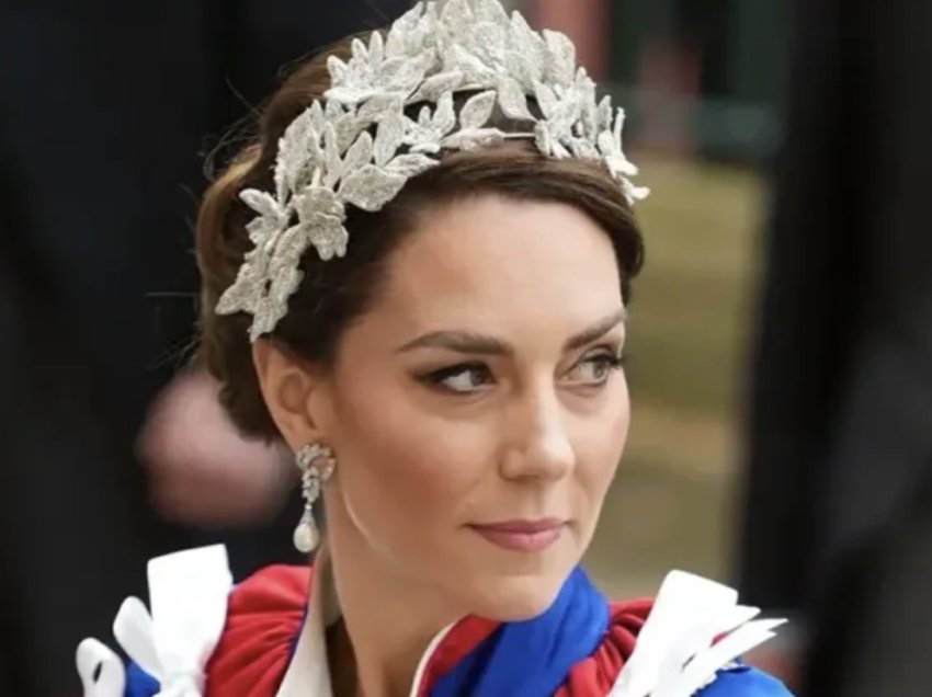 A është Kate Middleton më pranë fronit?