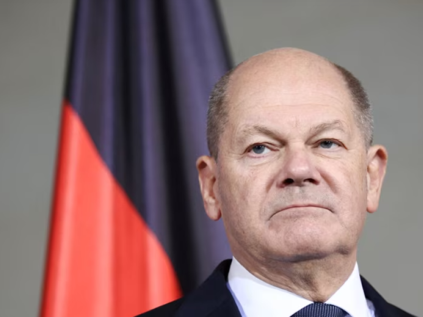 Scholz kritikon komentet “çoroditëse” të Muskut