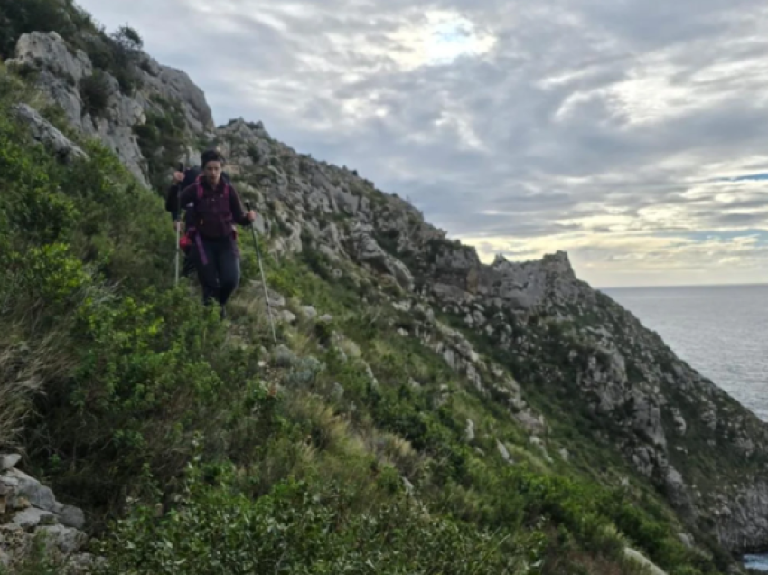 Humbi në gadishullin e Karaburunit, gjendet pas shumë orë kërkimesh turistja austriake