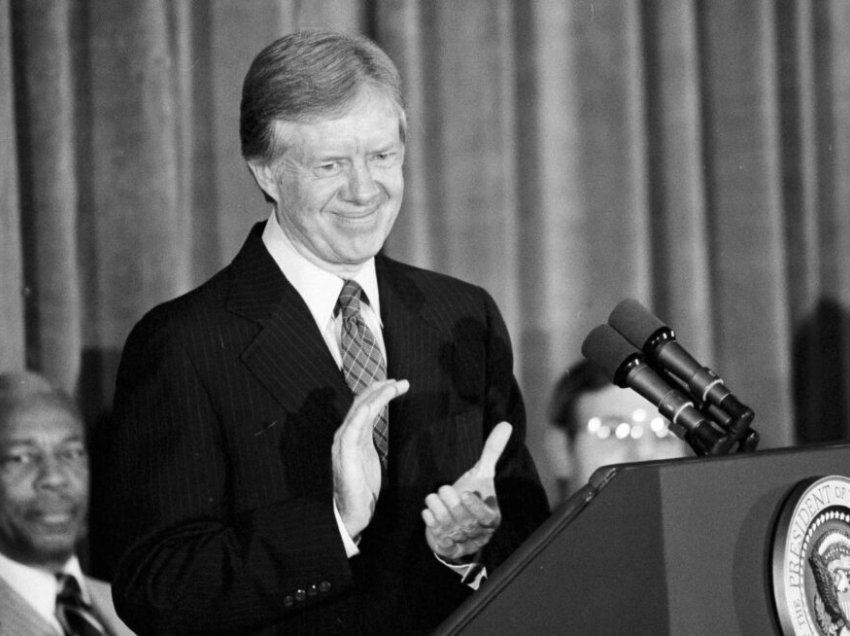 Funerali i Jimmy Carter, sytë nga Donald Trump