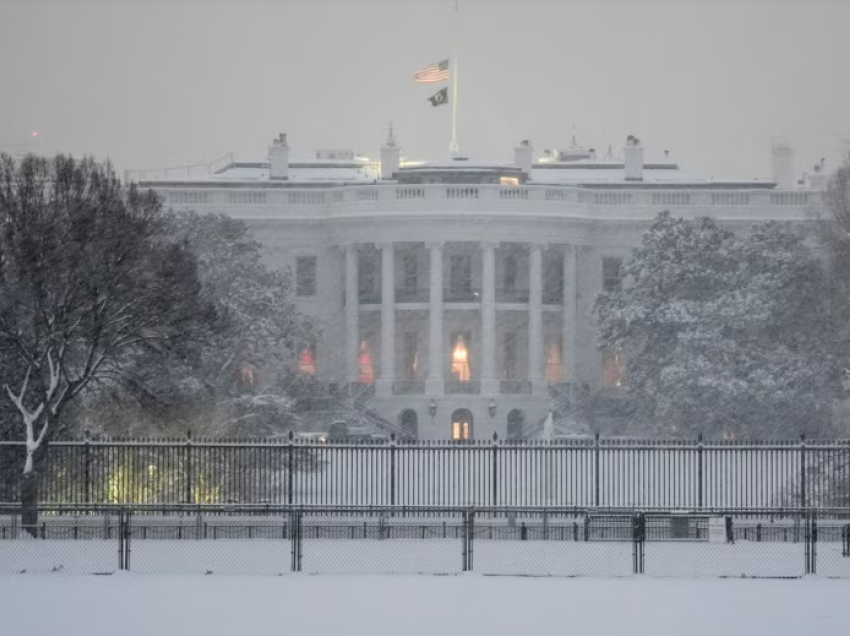 Presidenti Biden, masa ndalimi për shpimet për naftë dhe gaz në ujërat territoriale