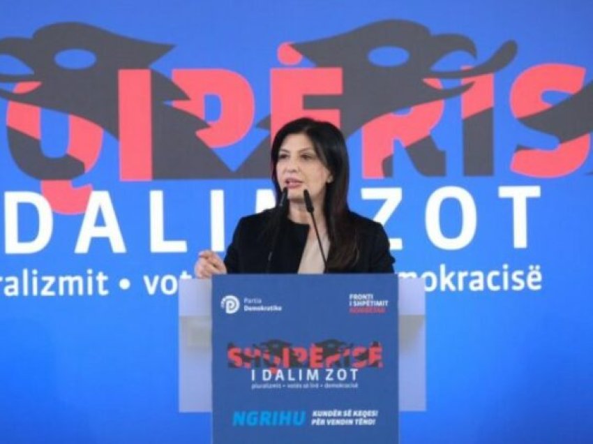 Drejtuesja politike e PD për Diasporën, Jozefina Topalli takim me emigrantët shqiptarë në Abruzzo