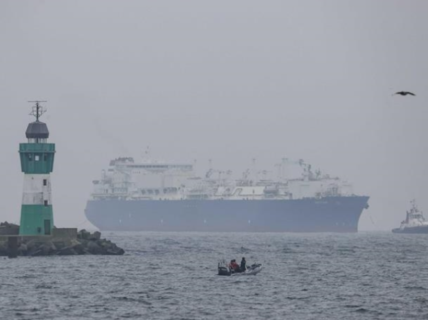 Anijet e NATO-s do të fillojnë të patrullojnë në disa pika kritike në Detin Baltik