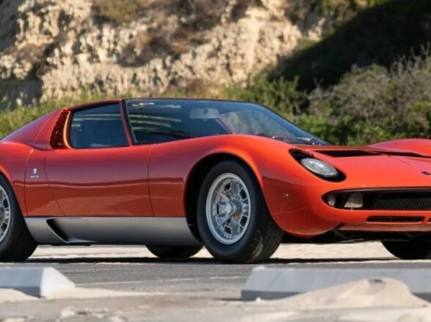 Një Lamborghini Miura e vitit 1967 shkon në ankand, pritet të shitet deri në 2.8 milionë dollarë