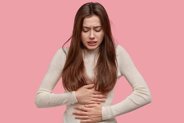 Ushqimet që duhet të hani para, gjatë dhe pas ciklit tuaj menstrual