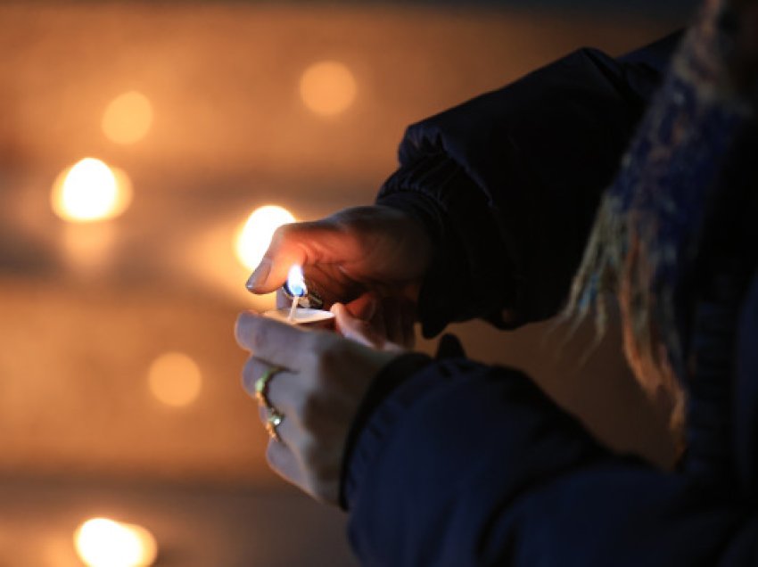 ​Përkujtimi i viktimave të gjenocidit, më 15 janar do të ndizen qirinj në Prishtinë