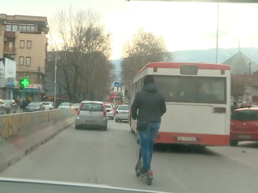 Kaosi në trafik, përditshmëri në Çair