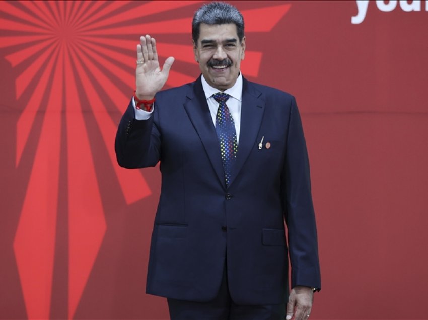 Pas tensioneve politike , Nicolas Maduro betohet si president i Venezuelës në mandatin e tij të tretë