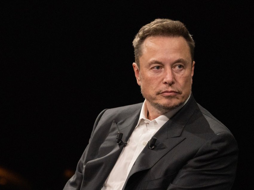 Elon Musk thotë se Tesla do prodhojë më shumë se 1 milion robotë deri në 2027