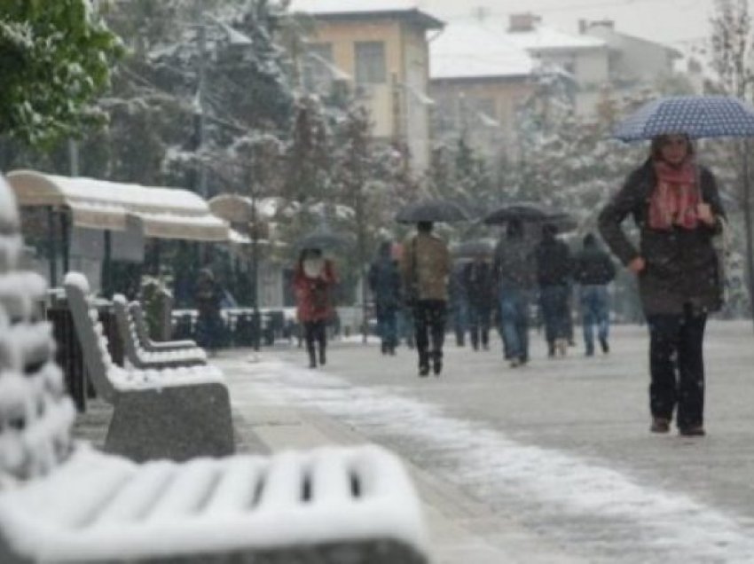 Reshjet e borës dhe ngricat, ndihma e shpejtë në Shkup për 3 ditë ka pasur 254 intervenime