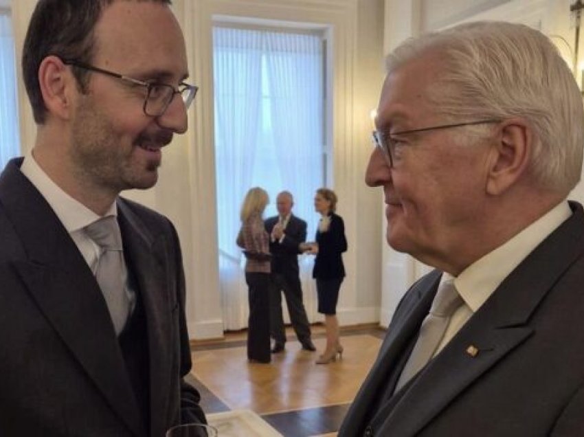 Ambasadori Ajeti takohet me presidentin gjerman në pritjen për Vit të Ri: Zemra e Kosovës rreh për Europën