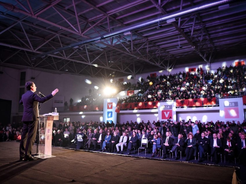 PDK anulon tubimin në Kaçanik?/ Ironizon deputeti i VV-së: Kaçanikasit ishin të thirrtë në tubim të Albin Kurtit